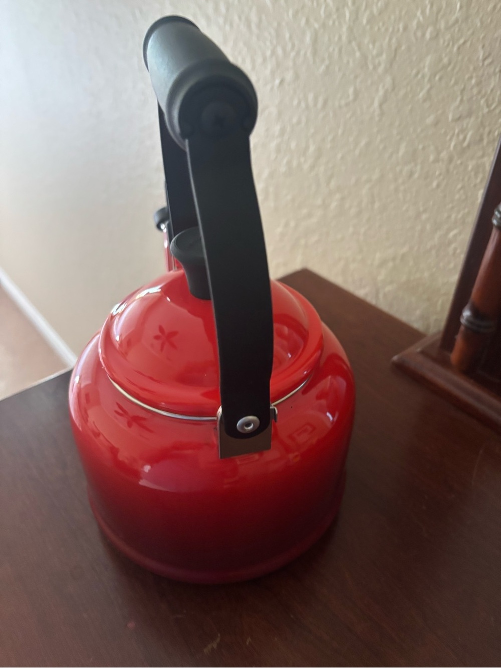 Le Creuset Demi Tea Kettle in the color Cerise (Cherry Red). ® - Picture 5 of 13